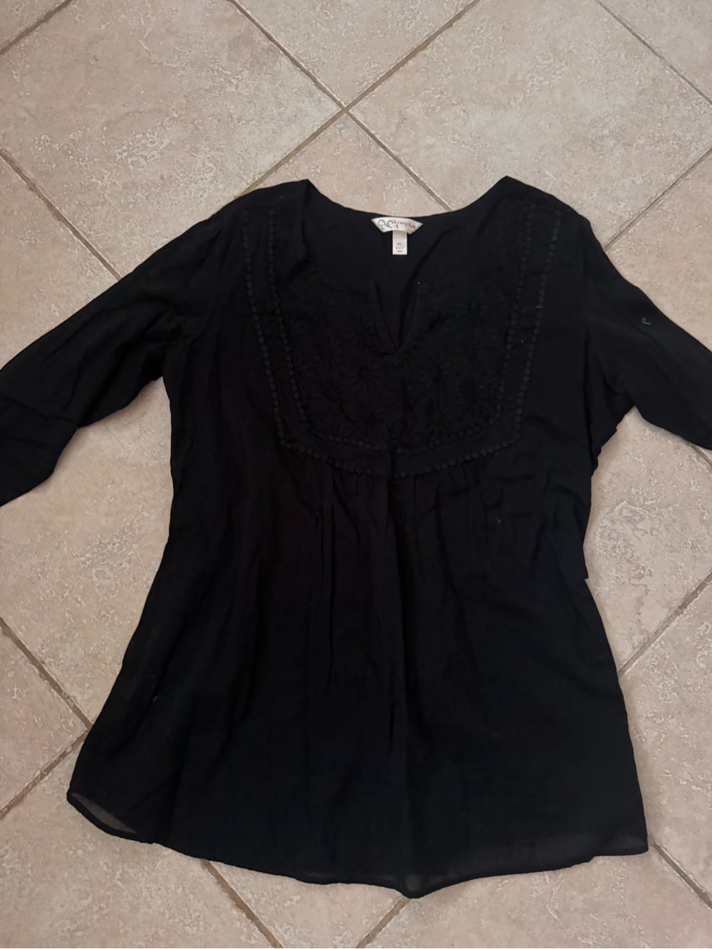 krazy kat Black Women's Embroidered V-Neck Tunic